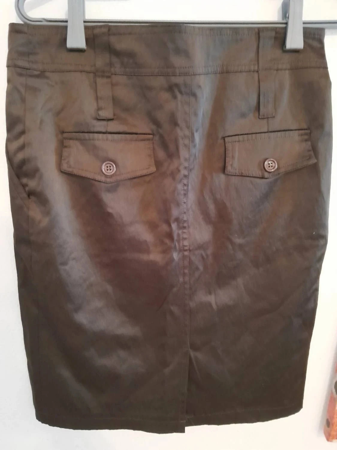 Satijnen rok, bruine kleur, maat 3 (38/40) Merk Lulumary – photo 4